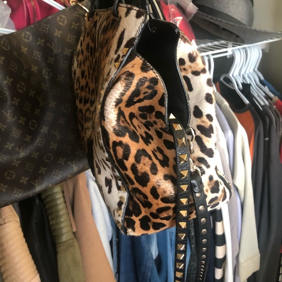 SOLD Authentic Studded Valentino  🐆 - Picture 8 of 11